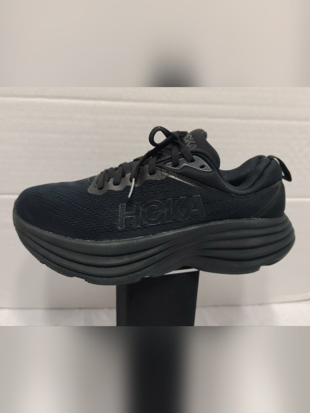 Hoka One One Bondi 8, Women # 8.5 Running Shoes - Picture 4 of 11